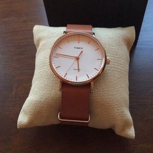 Women’s Timex tan leather gold watch
